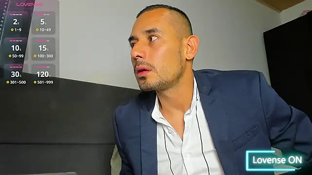 jhonyalzate2 online show from 02-12-26, 03:12