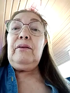 Vicky Rosse online show from 02-22-25, 04:30