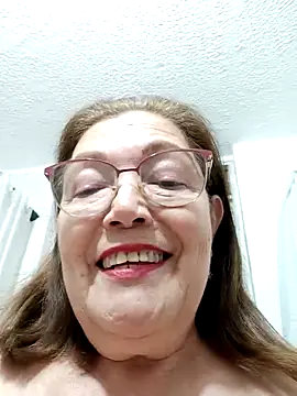 Vicky Rosse online show from 03-11-25, 05:02