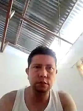 Snapshot of Lachuchaenlacara1988 chatting on 02-02-25, 04:00 Lachuchaenlacara1988 online show from 02-02-25, 04:00