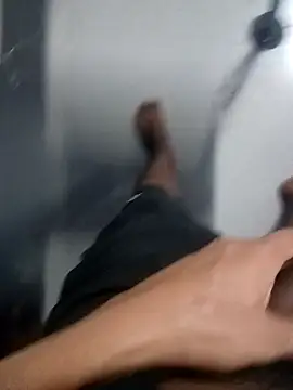 Snapshot of Aayankhan99 chatting on 11-03-25, 07:48 Aayankhan99 online show from 11-03-25, 07:48