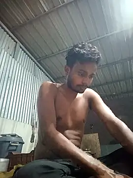 Snapshot of Aayankhan99 chatting on 11-28-25, 01:03 Aayankhan99 online show from 11-28-25, 01:03