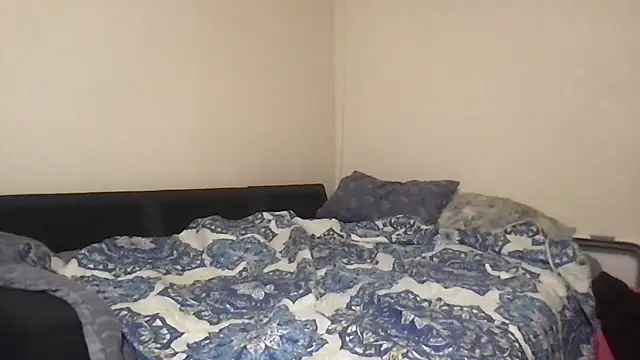 BigGuyMuscle online show from 10-15-25, 03:12