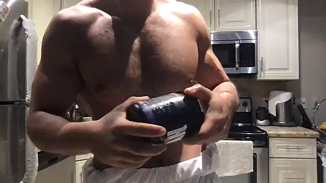 Snapshot of BigGuyMuscle chatting on 02-19-26, 09:33 BigGuyMuscle online show from 02-19-26, 09:33