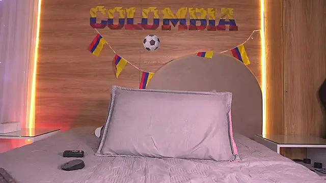 Snapshot of alexaa_walker chatting on 07-07-26, 11:58 alexaa walker online show from 07-07-26, 11:58