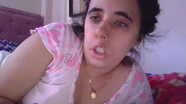 Snapshot of annarose19 chatting on 01-27-25, 10:16 annarose19 online show from 01-27-25, 10:16