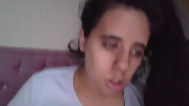 Snapshot of annarose19 chatting on 03-14-25, 02:20 annarose19 online show from 03-14-25, 02:20