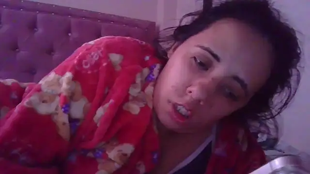 Snapshot of annarose19 chatting on 01-05-26, 08:12 annarose19 online show from 01-05-26, 08:12