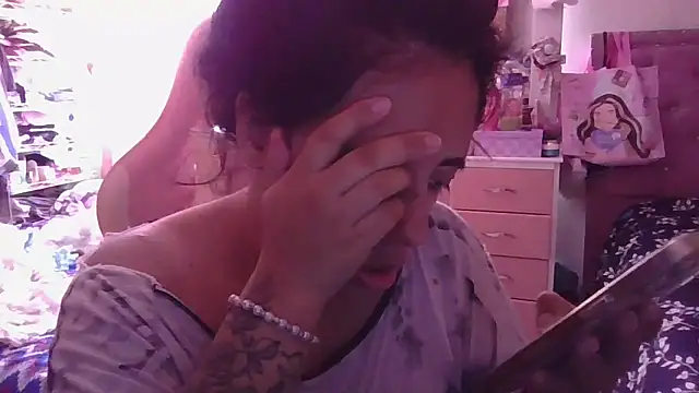 Snapshot of annarose19 chatting on 01-16-26, 05:17 annarose19 online show from 01-16-26, 05:17