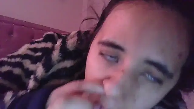 Snapshot of annarose19 chatting on 02-10-26, 07:29 annarose19 online show from 02-10-26, 07:29