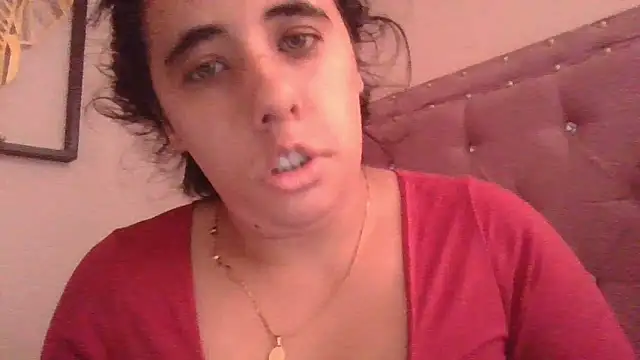 Snapshot of annarose19 chatting on 03-02-26, 06:15 annarose19 online show from 03-02-26, 06:15