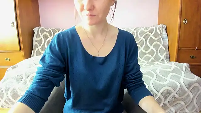 HolmesAriana online show from 01-29-25, 04:30