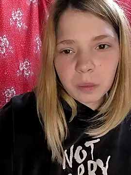 Zuli Kiska online show from 03-08-25, 12:44