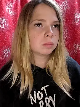 Zuli Kiska online show from 09-18-25, 11:12