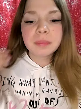 Zuli Kiska online show from 02-25-26, 08:18