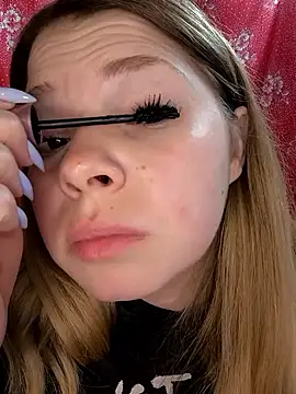 Zuli Kiska online show from 04-06-26, 06:53