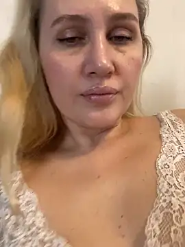 YourBlondee online show from 12-27-24, 06:03