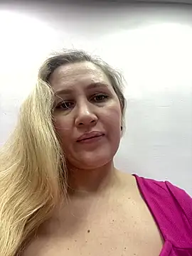 YourBlondee online show from 01-25-25, 02:26