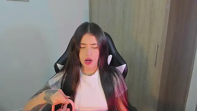 iriswest  online show from 01-24-25, 01:45