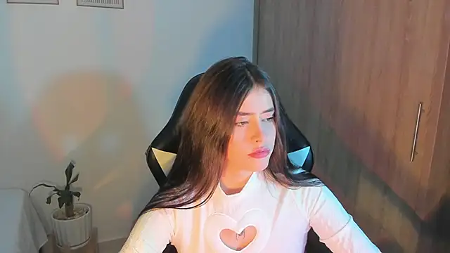 iriswest  online show from 02-13-25, 02:34