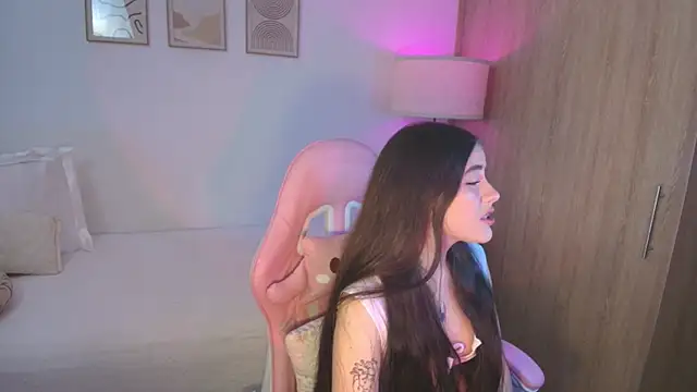 iriswest  online show from 09-27-25, 11:21