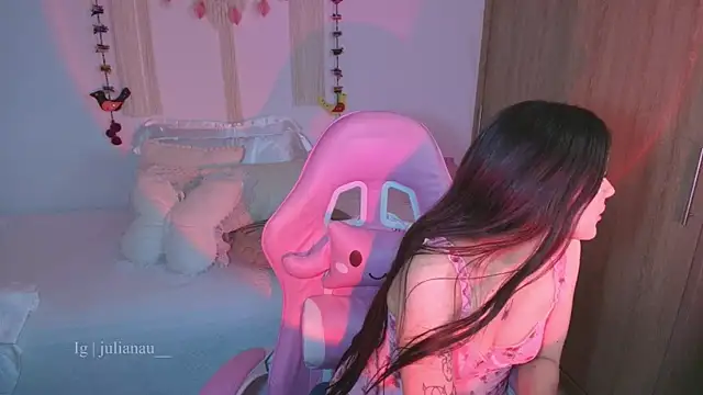 iriswest  online show from 03-20-26, 11:42