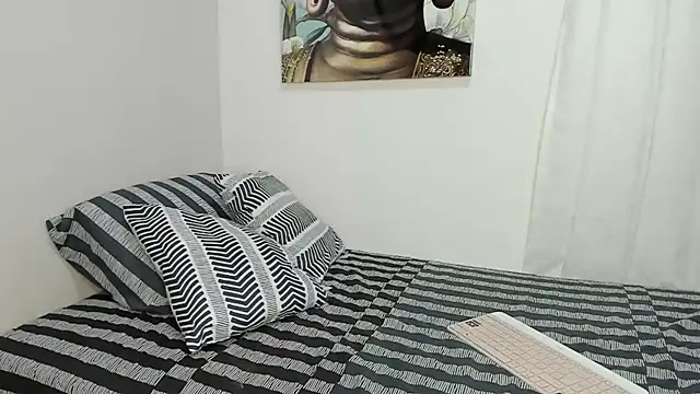 WowAna online show from 05-18-26, 01:45