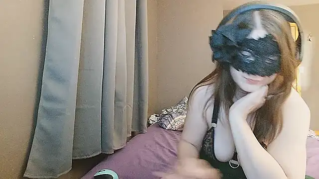 Snapshot of missteriousbelle chatting on 12-04-24, 02:20 missteriousbelle online show from 12-04-24, 02:20