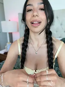 LoveLillyy online show from 03-09-26, 07:07