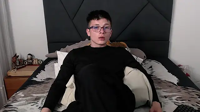 MathewCollin online show from 01-24-25, 10:51