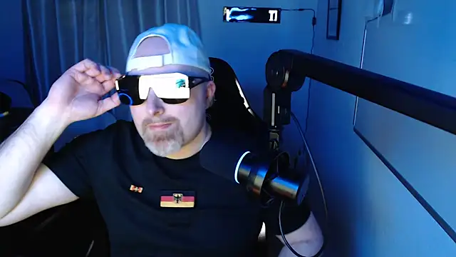 DerPornoPete online show from 02-08-25, 10:19