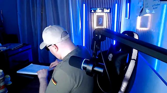 DerPornoPete online show from 03-11-26, 11:00