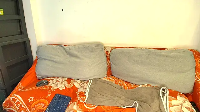 jhon gade online show from 10-21-25, 04:24