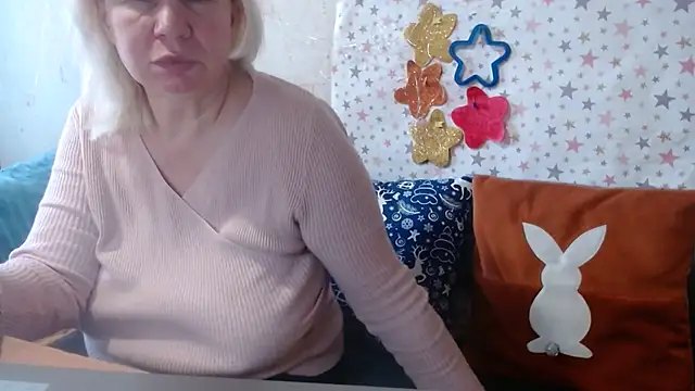 QueenLana online show from 02-02-26, 06:34