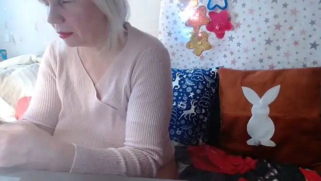 QueenLana online show from 02-16-26, 07:48