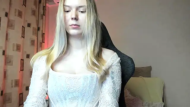 Vivian Davis online show from 02-02-25, 04:11