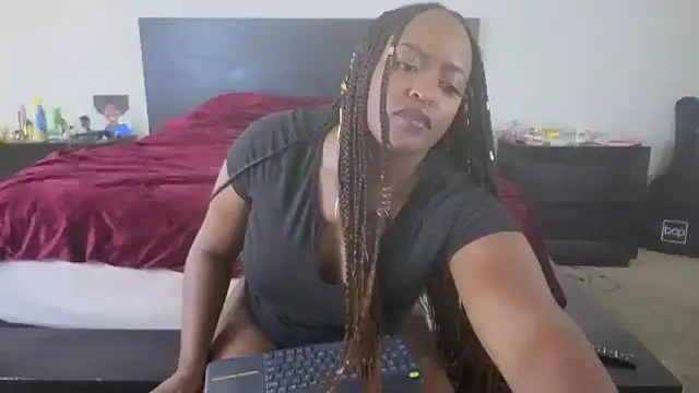 nyna stax online show from 11-29-25, 08:23