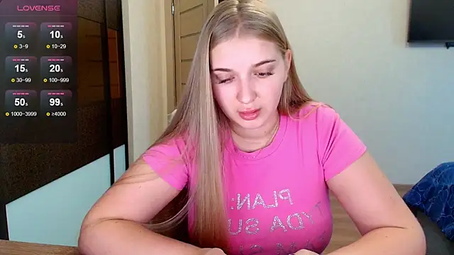 Snapshot of Adr1ana_ chatting on 11-07-25, 08:03 Adr1ana online show from 11-07-25, 08:03