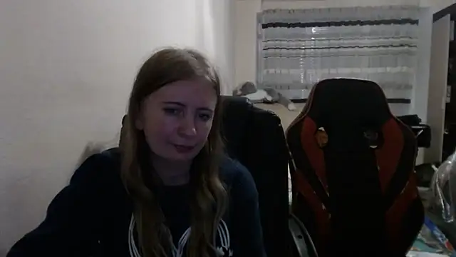 PeterAndJen online show from 10-29-25, 07:48