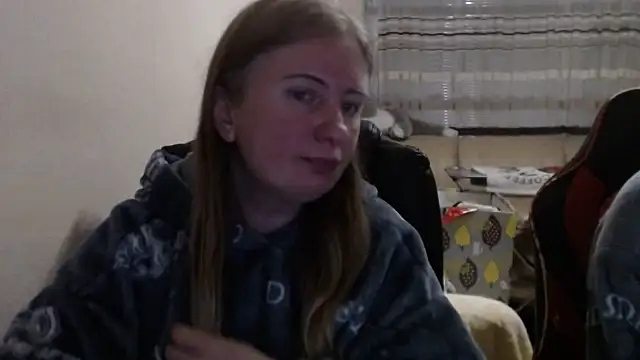 PeterAndJen online show from 02-09-26, 08:13