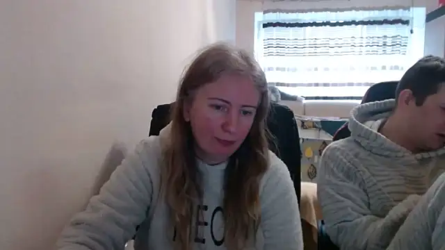 PeterAndJen online show from 02-18-26, 08:54