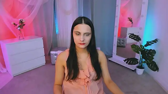 Snapshot of Orfeya chatting on 12-07-24, 04:14 Orfeya online show from 12-07-24, 04:14