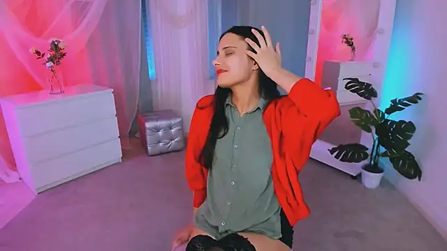 Snapshot of Orfeya chatting on 12-07-24, 07:32 Orfeya online show from 12-07-24, 07:32