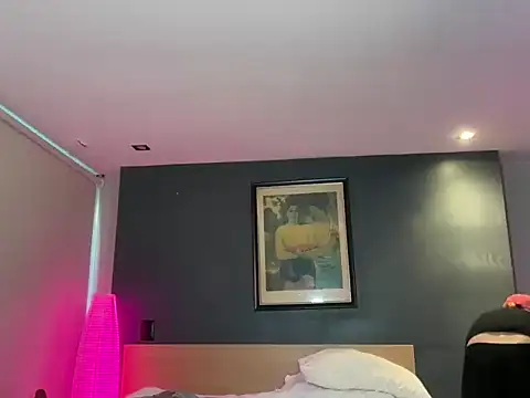 Snapshot of mcklister_kinky_feets chatting on 02-08-26, 02:53 mcklister kinky feets online show from 02-08-26, 02:53