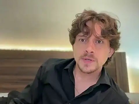 Snapshot of mcklister_kinky_feets chatting on 02-28-26, 06:31 mcklister kinky feets online show from 02-28-26, 06:31