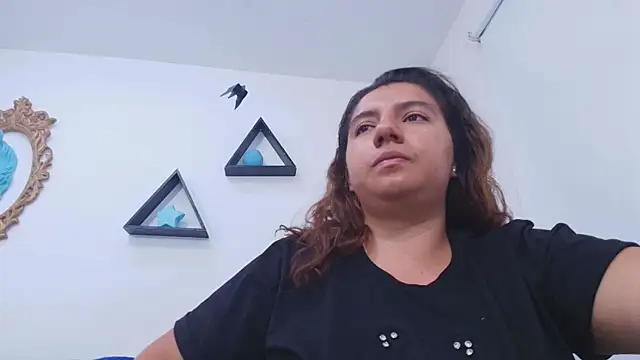 timkerbell  online show from 11-10-25, 07:13