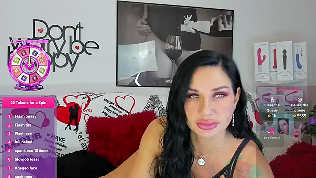 Tara Bloss online show from 02-11-25, 03:08