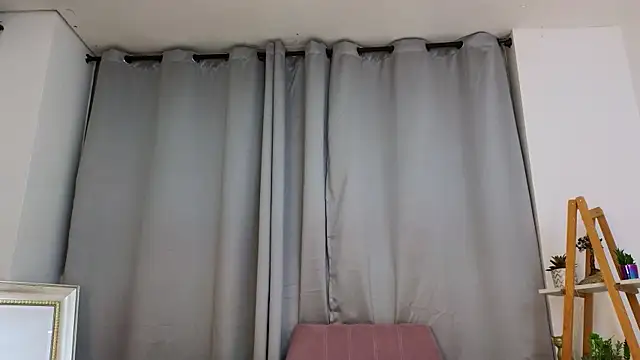 bella  adams online show from 03-12-25, 11:44