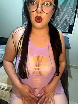 MileyGia online show from 10-04-25, 02:42