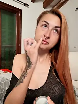 Snapshot of kylie_blck chatting on 02-28-25, 04:54 kylie blck online show from 02-28-25, 04:54